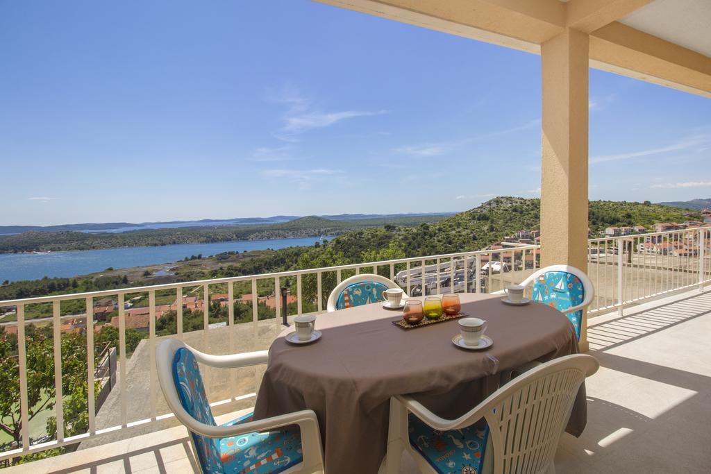 Bulat Sea View Apartments Šibenik Esterno foto